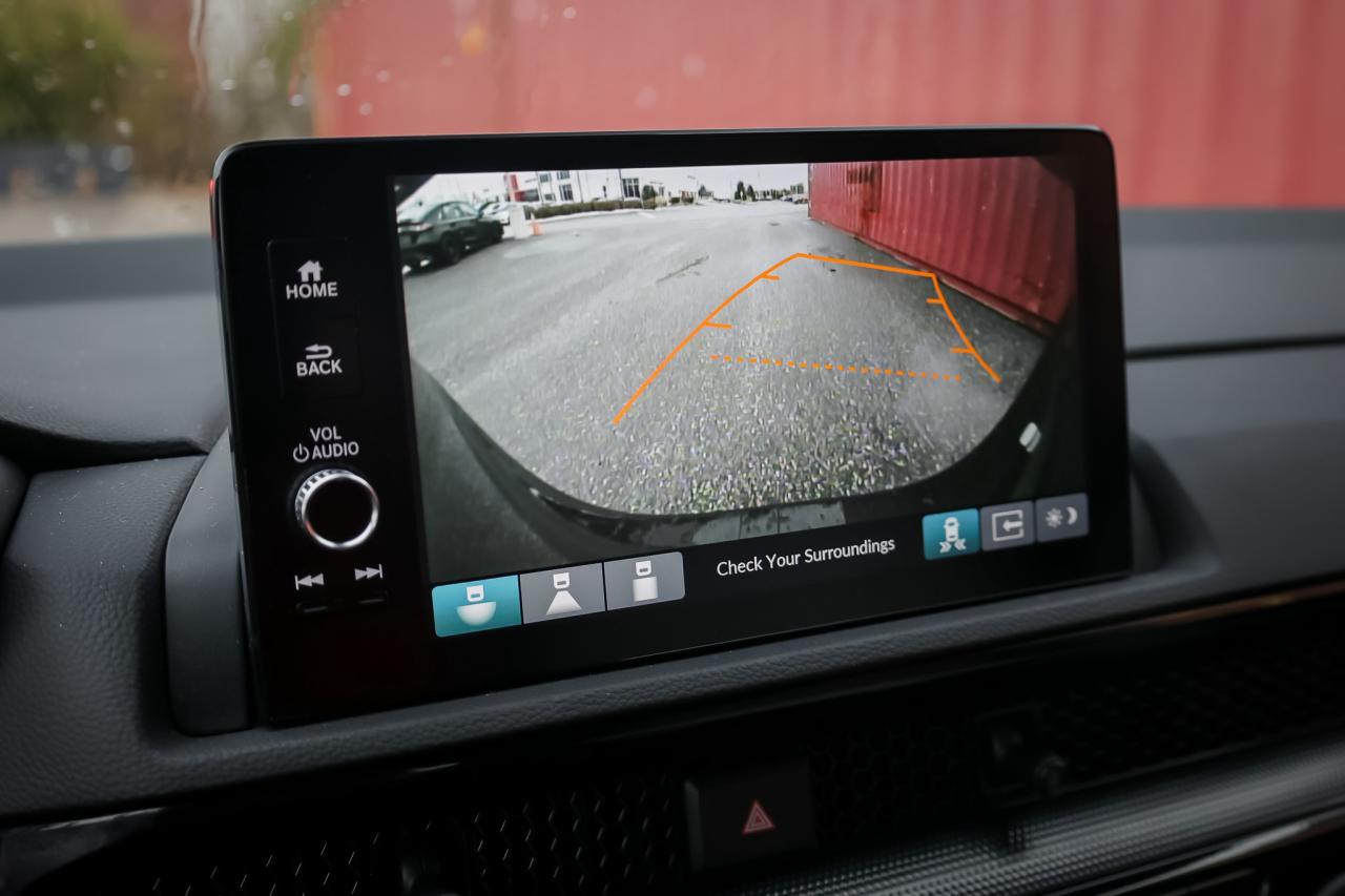 2024 Honda CR-V Hybrid Touring 4dr All-Wheel Drive Photo