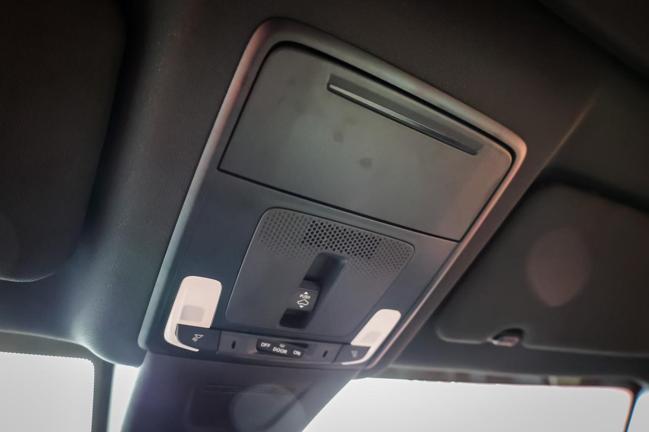 2024 Honda CR-V Hybrid Touring 4dr All-Wheel Drive Photo