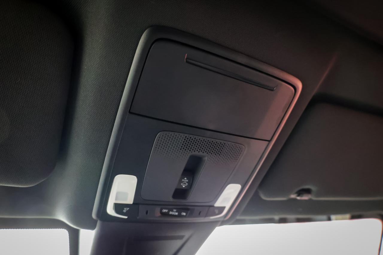 2024 Honda CR-V Hybrid Touring 4dr All-Wheel Drive Photo