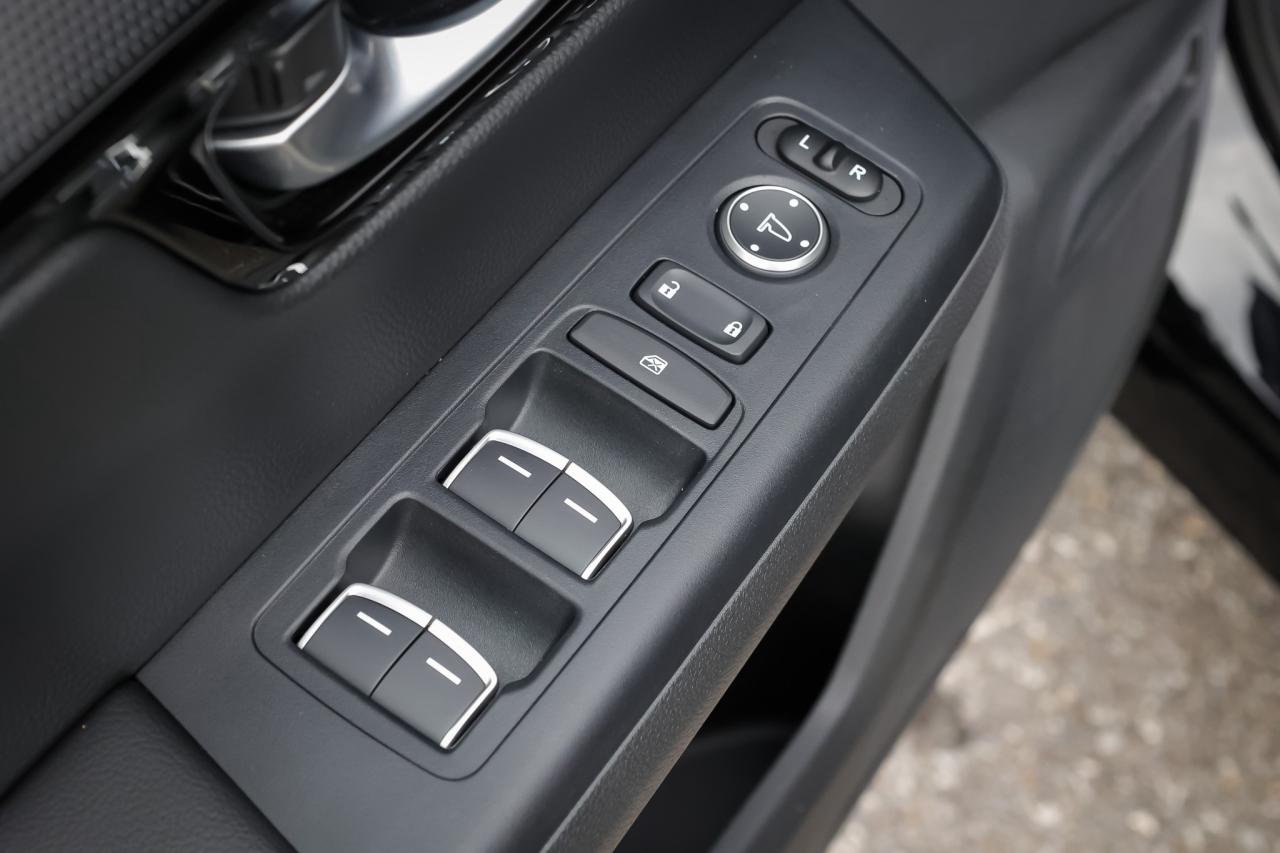 2024 Honda CR-V Hybrid Touring 4dr All-Wheel Drive Photo