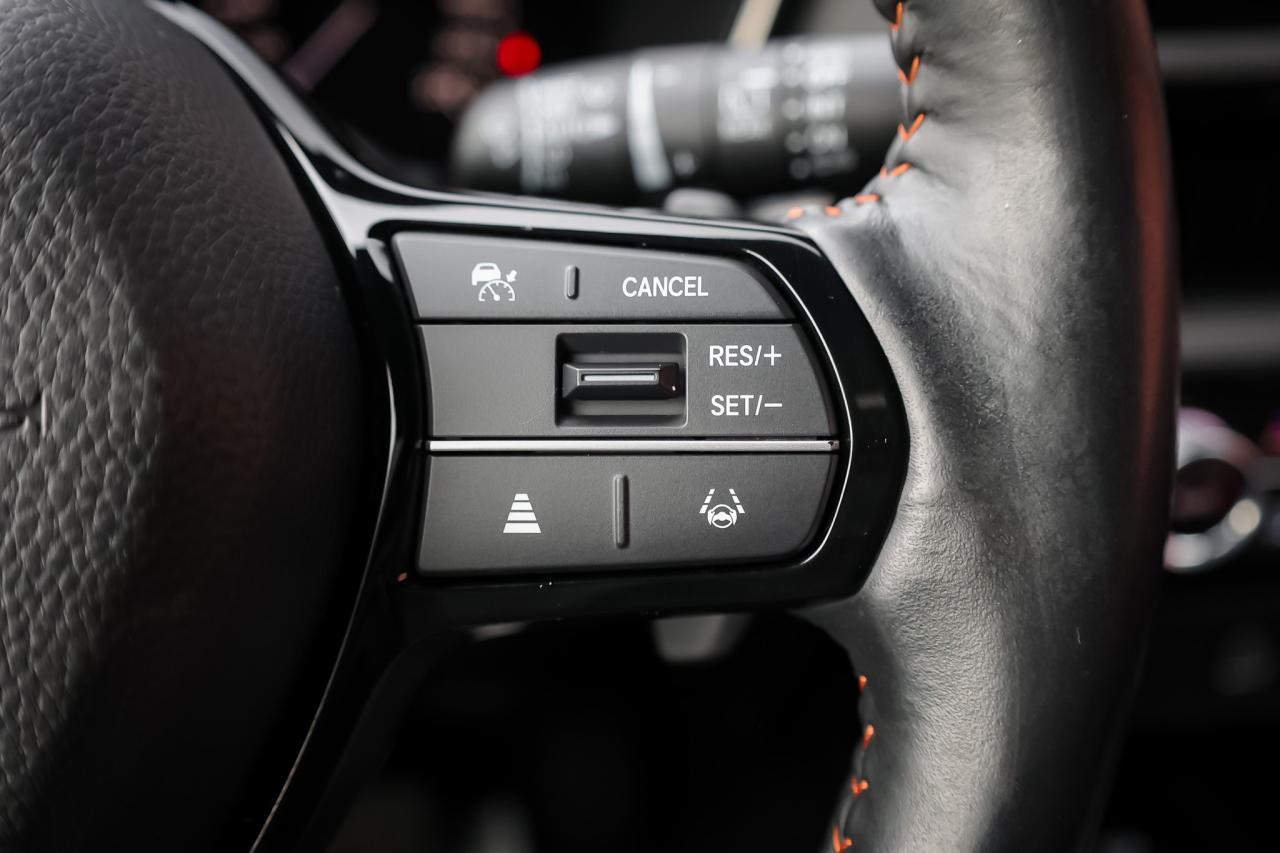 2024 Honda CR-V Hybrid Touring 4dr All-Wheel Drive Photo