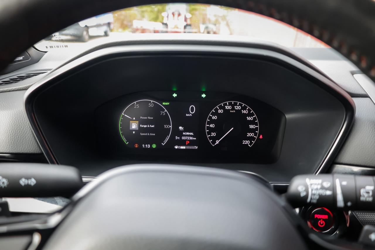 2024 Honda CR-V Hybrid Touring 4dr All-Wheel Drive Photo