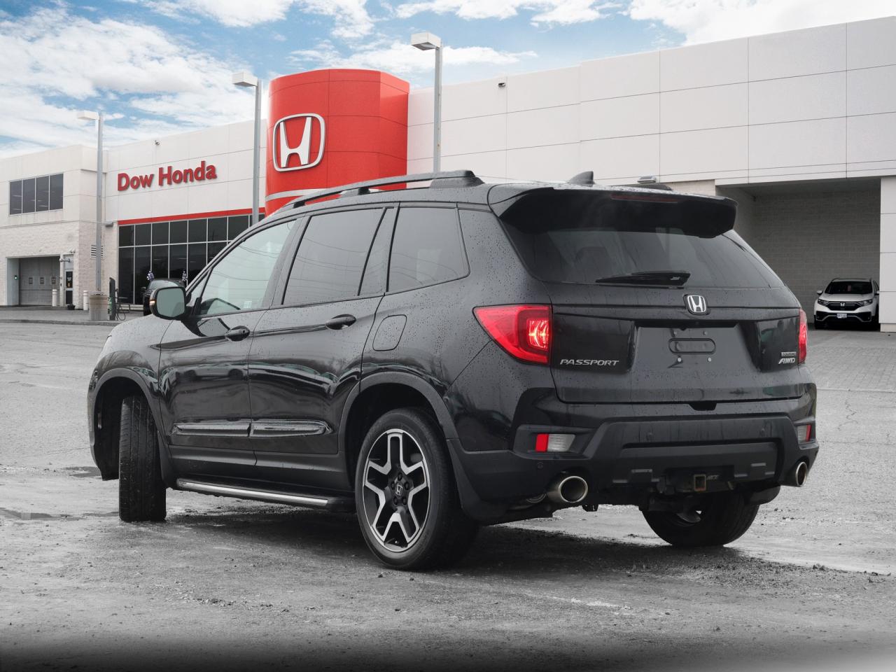 2022 Honda Passport Touring 4dr All-Wheel Drive Photo