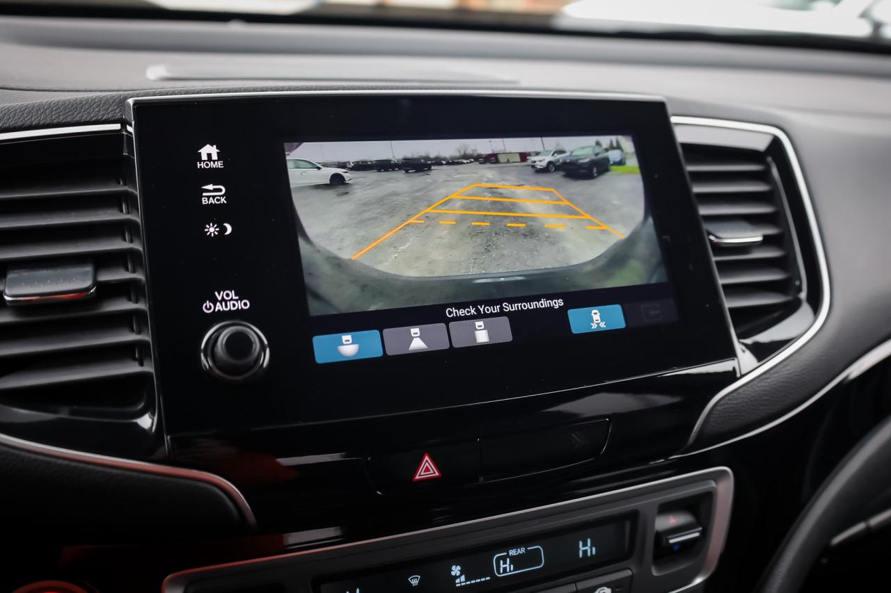 2022 Honda Passport Touring 4dr All-Wheel Drive Photo