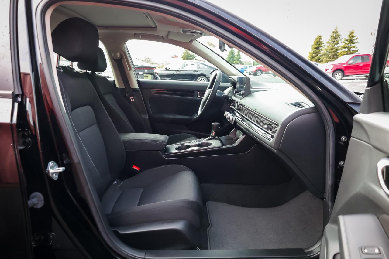 2023 Honda Civic EX-B 4dr Sedan Photo