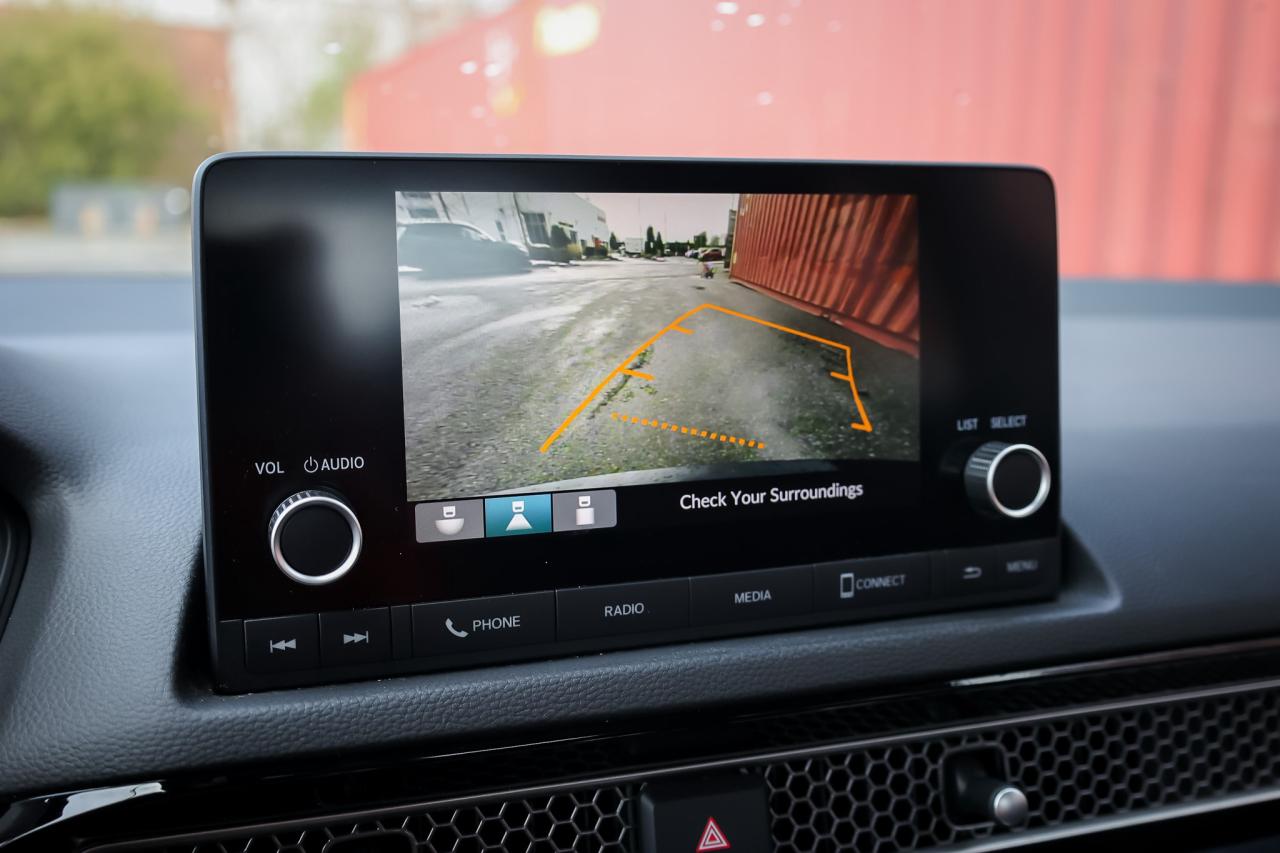 2023 Honda Civic EX-B 4dr Sedan Photo