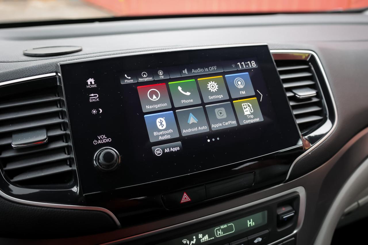 2019 Honda Pilot EX-L w/NAVI (A6) 4dr All-Wheel Drive Photo