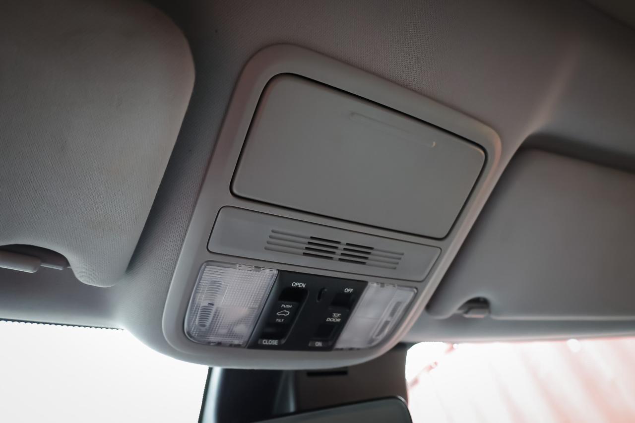 2019 Honda Pilot EX-L w/NAVI (A6) 4dr All-Wheel Drive Photo