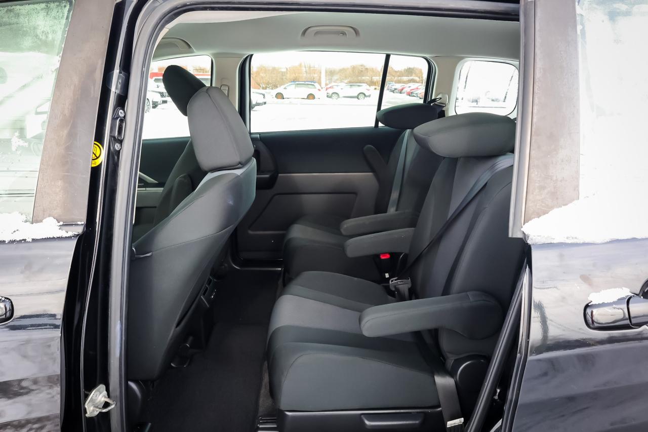 2017 Mazda 5 GS (A5) 4dr Wagon Photo