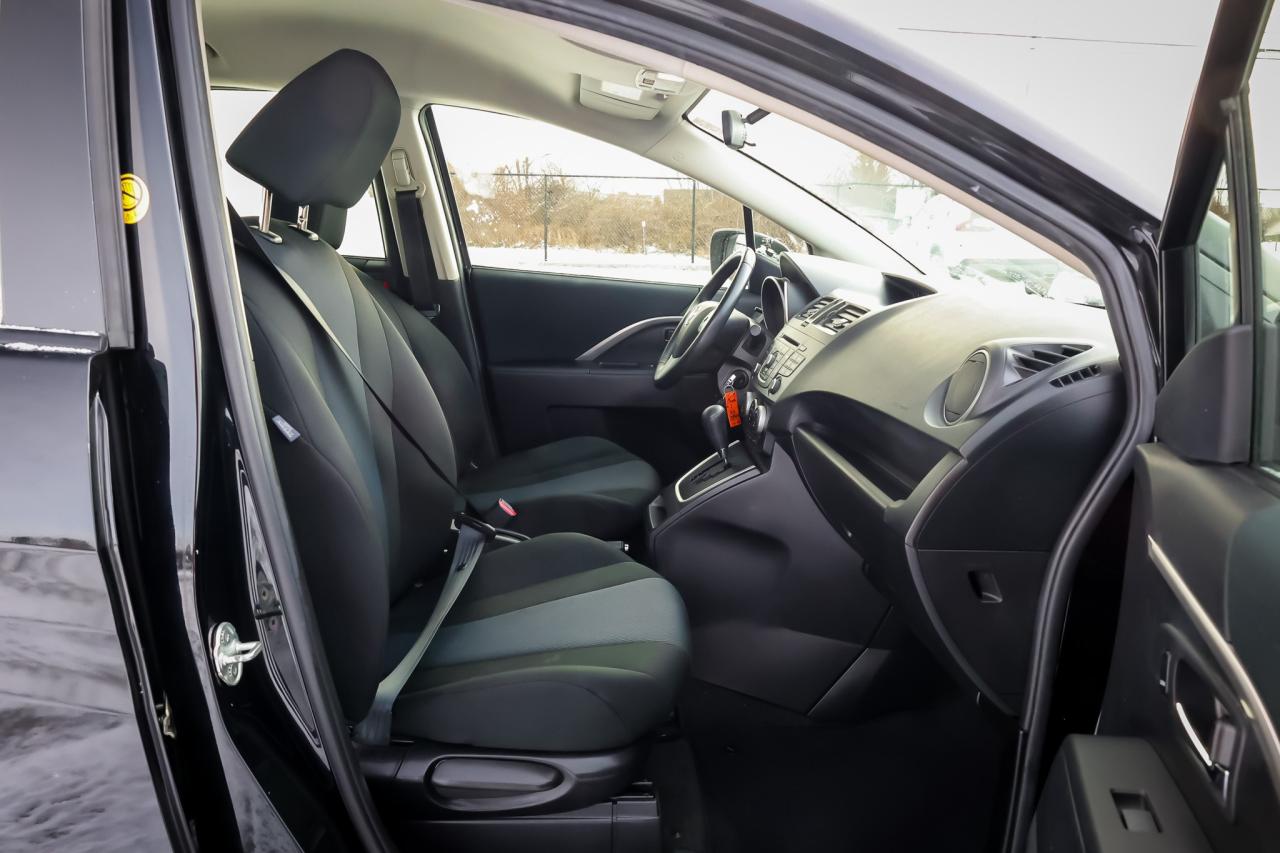 2017 Mazda 5 GS (A5) 4dr Wagon Photo