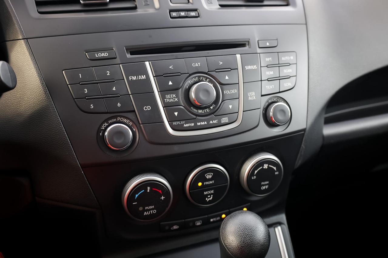 2017 Mazda 5 GS (A5) 4dr Wagon Photo