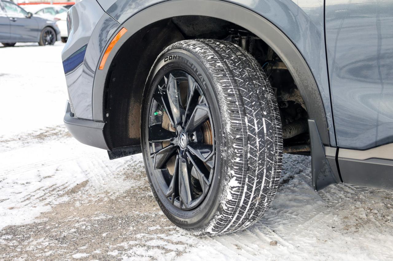 2023 Honda CR-V Hybrid Touring 4dr All-Wheel Drive Photo