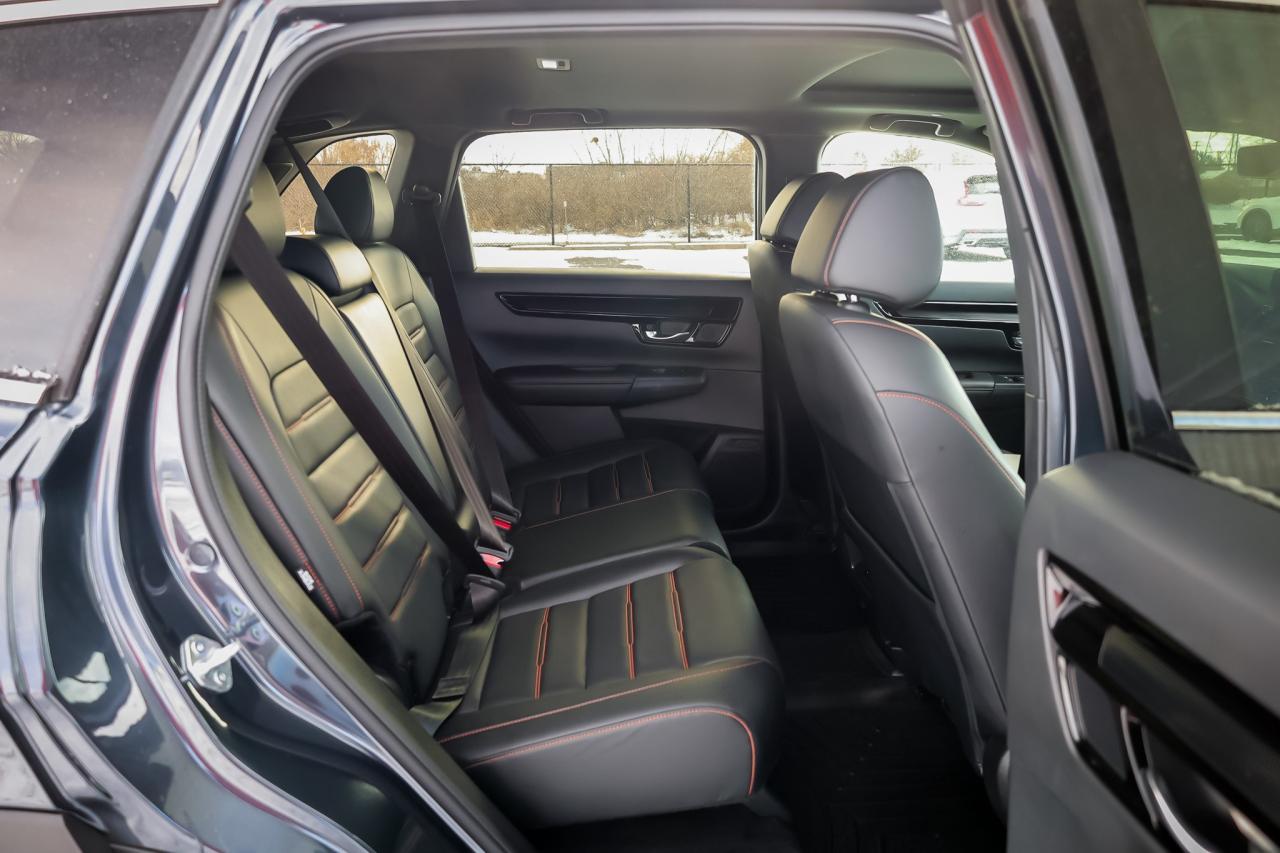 2023 Honda CR-V Hybrid Touring 4dr All-Wheel Drive Photo