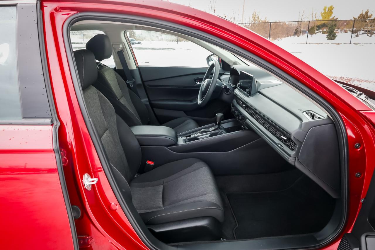 2023 Honda Accord EX 4DR SEDAN Photo