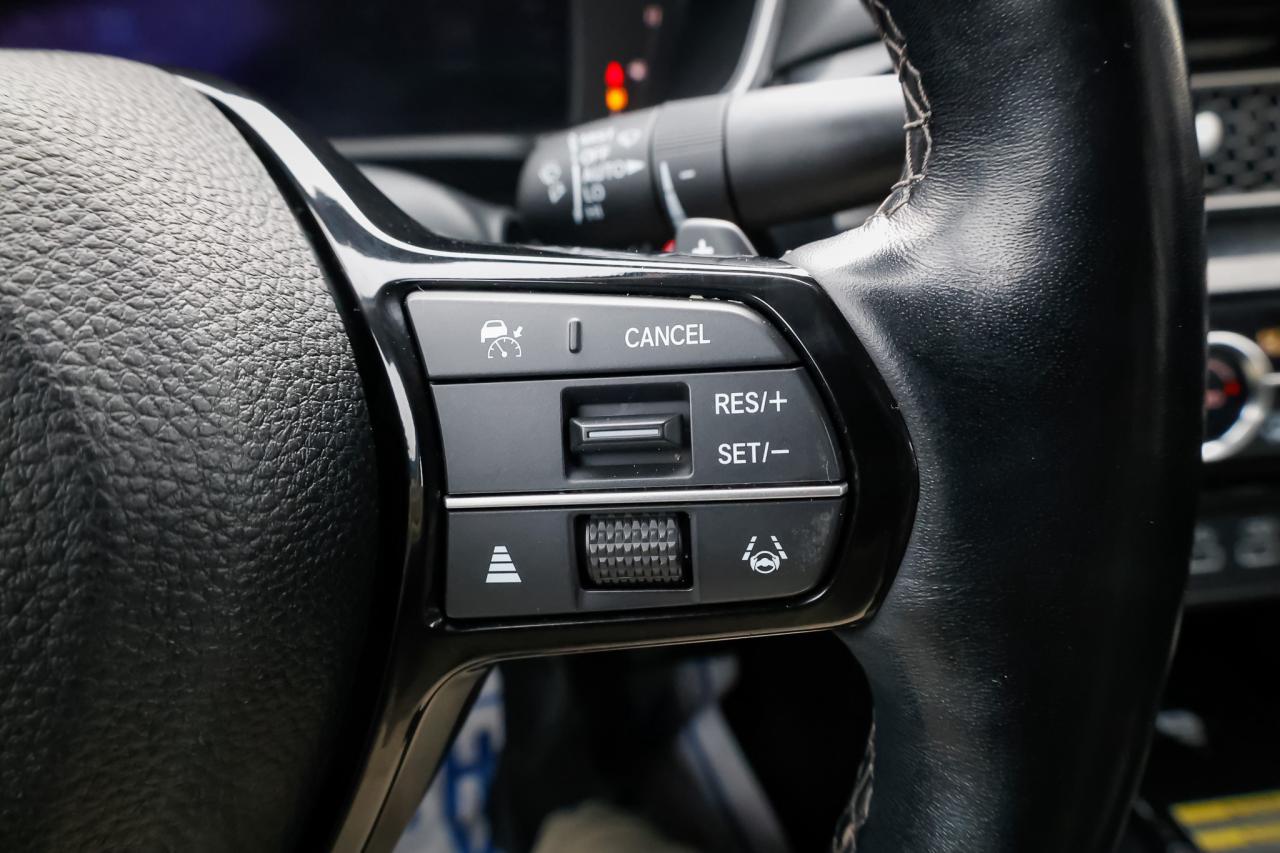 2022 Honda Civic Touring 4dr Sedan Photo