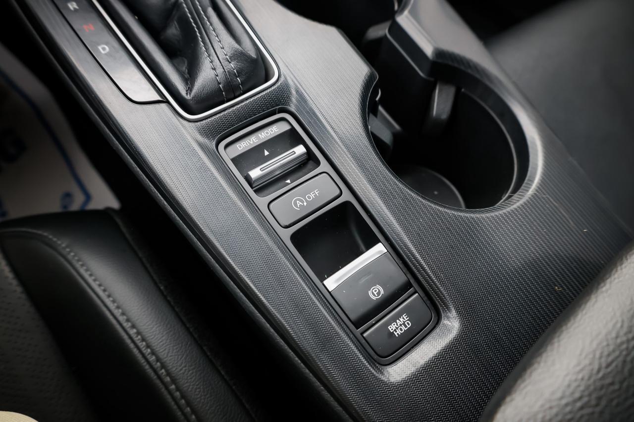 2022 Honda Civic Touring 4dr Sedan Photo