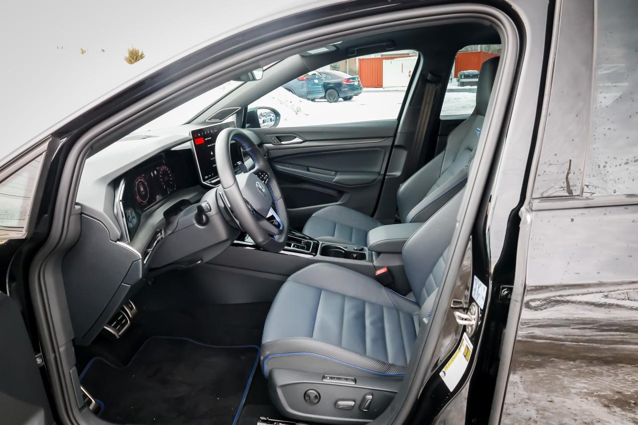 2025 Volkswagen Golf R Black Edition 4dr All-Wheel Drive 4MOTION Hatchback Photo