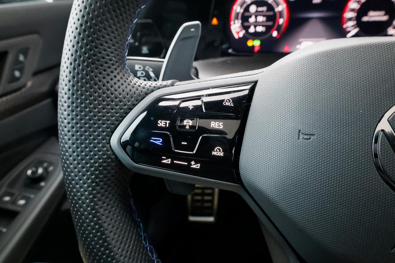 2025 Volkswagen Golf R Black Edition 4dr All-Wheel Drive 4MOTION Hatchback Photo