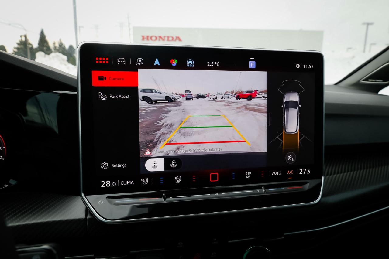 2025 Volkswagen Golf R Black Edition 4dr All-Wheel Drive 4MOTION Hatchback Photo