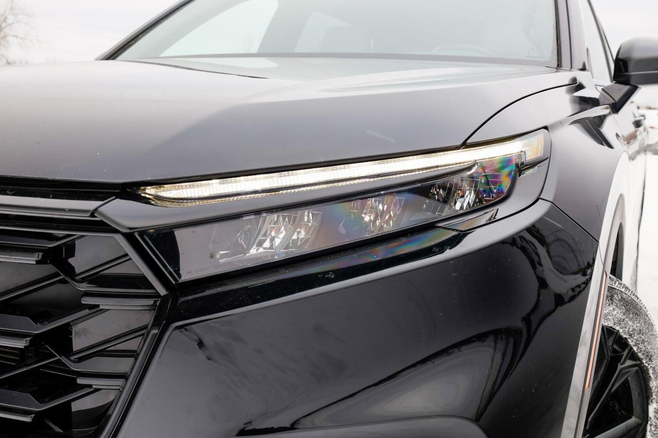 2024 Honda CR-V Hybrid Touring 4dr All-Wheel Drive Photo