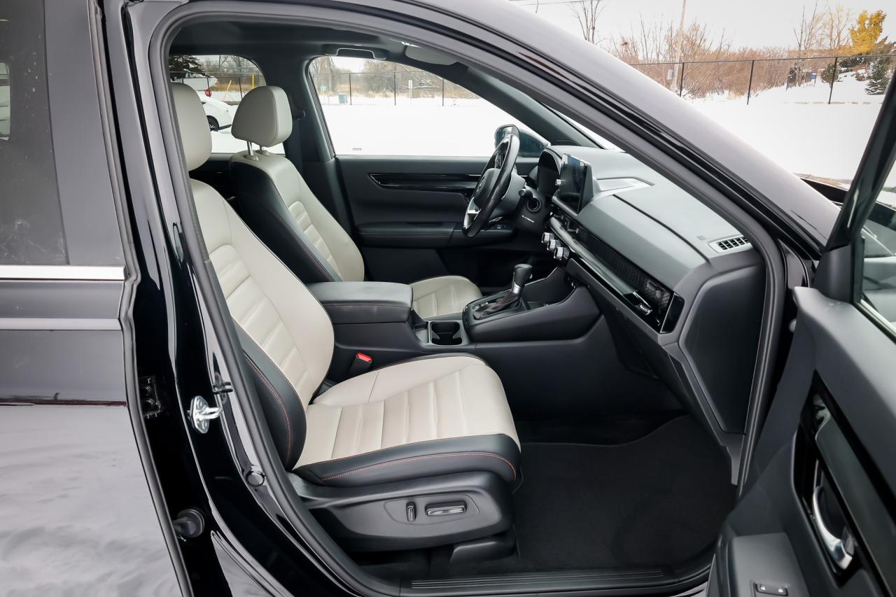 2024 Honda CR-V Hybrid Touring 4dr All-Wheel Drive Photo