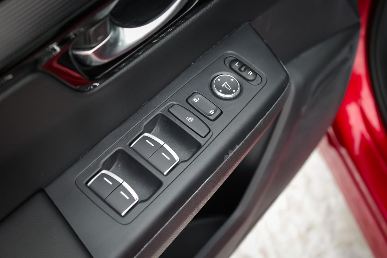 2024 Honda CR-V Hybrid Touring 4dr All-Wheel Drive Photo