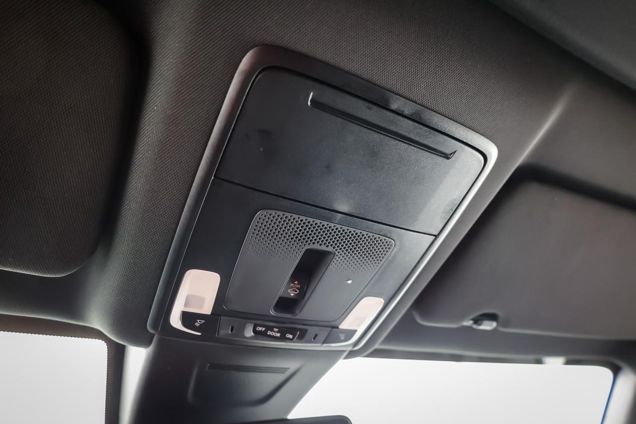 2024 Honda CR-V Hybrid Touring 4dr All-Wheel Drive Photo