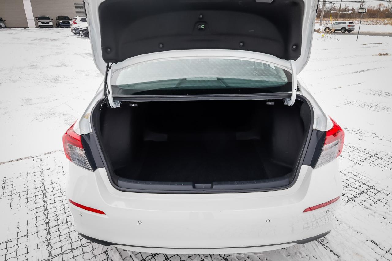 2023 Honda Civic Touring 4dr Sedan Photo