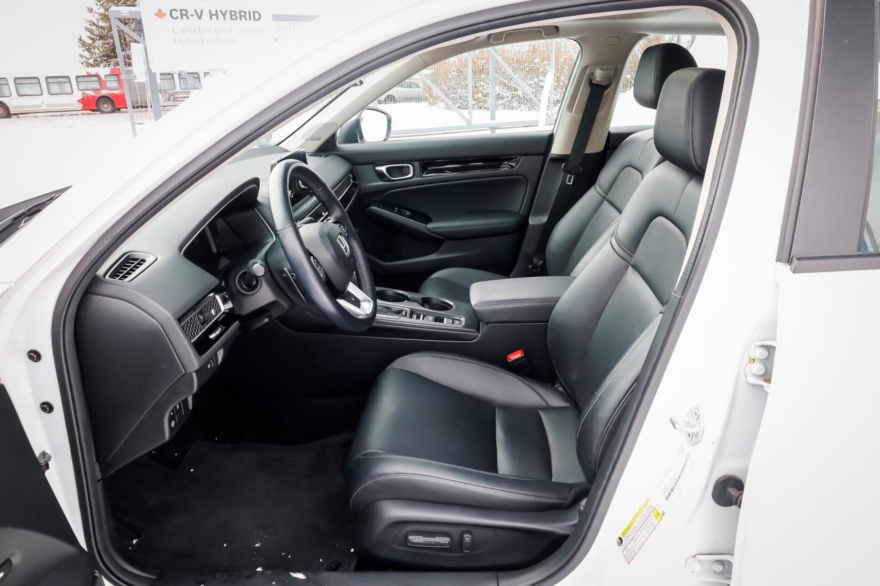 2023 Honda Civic Touring 4dr Sedan Photo