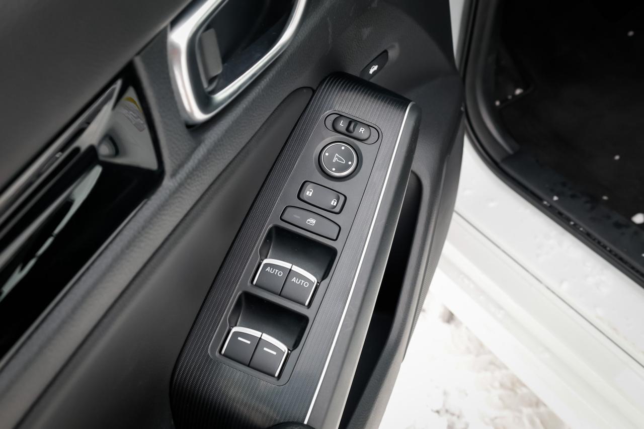 2023 Honda Civic Touring 4dr Sedan Photo