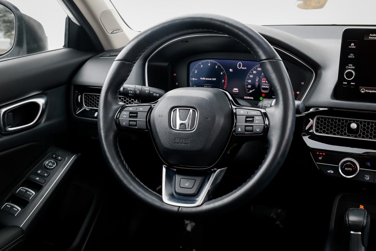 2023 Honda Civic Touring 4dr Sedan Photo