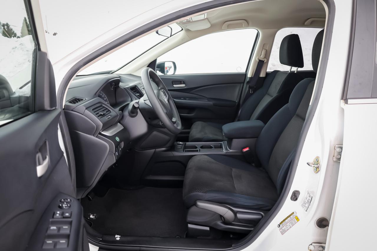 2016 Honda CR-V LX 4dr Front-wheel Drive Photo