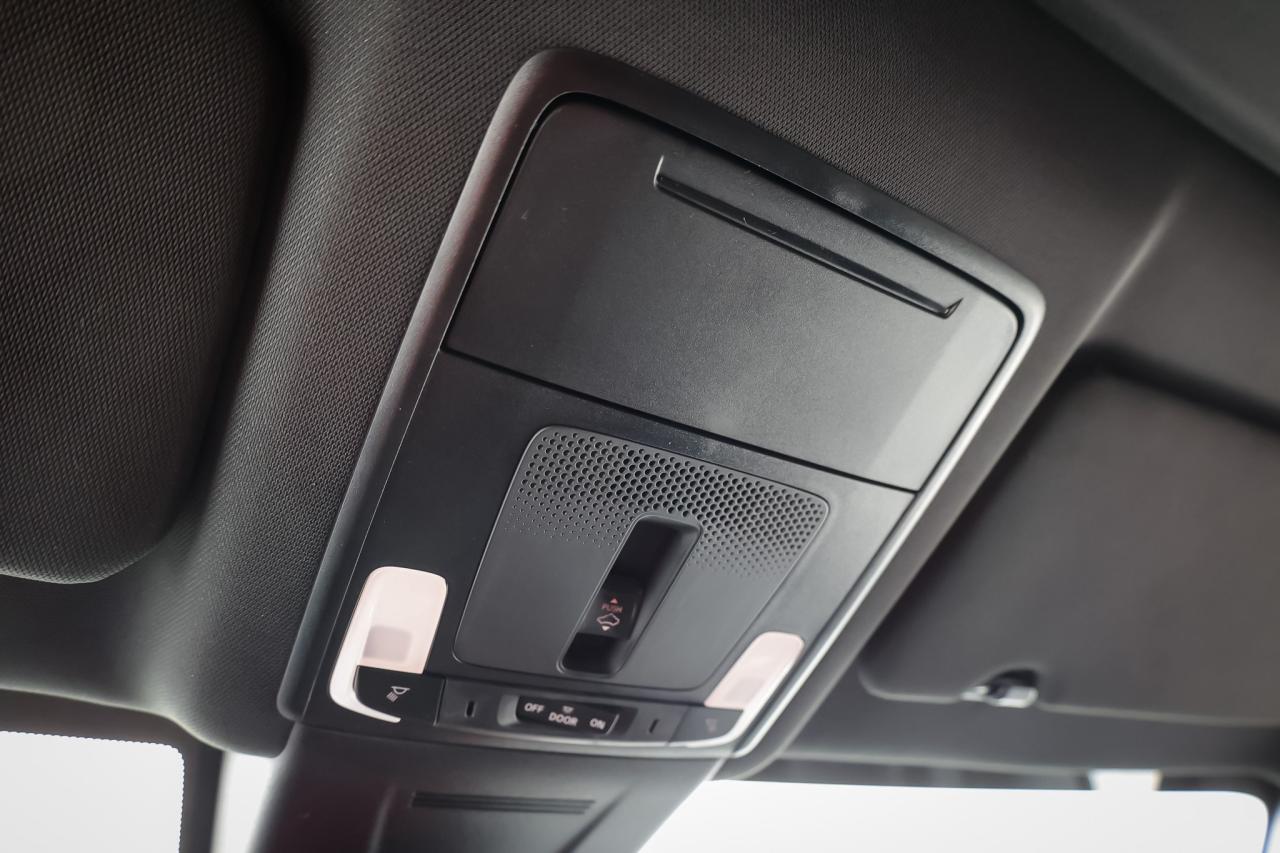 2024 Honda CR-V Hybrid Touring 4dr All-Wheel Drive Photo