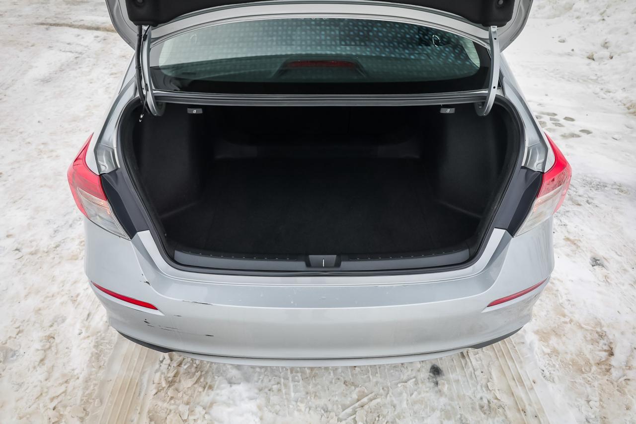 2022 Honda Civic LX 4dr Sedan Photo