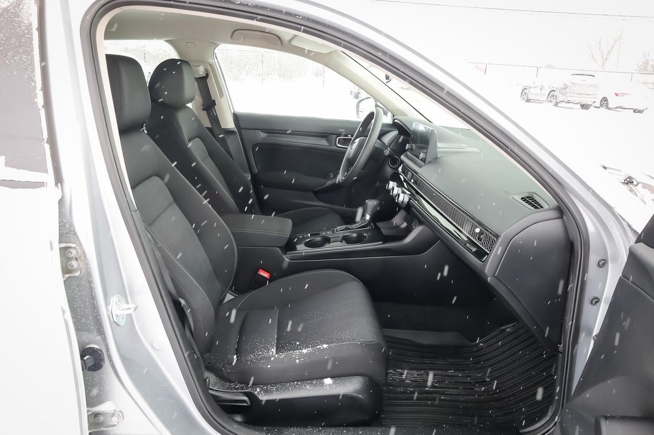 2022 Honda Civic LX 4dr Sedan Photo