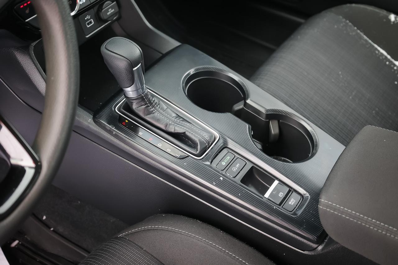 2022 Honda Civic LX 4dr Sedan Photo