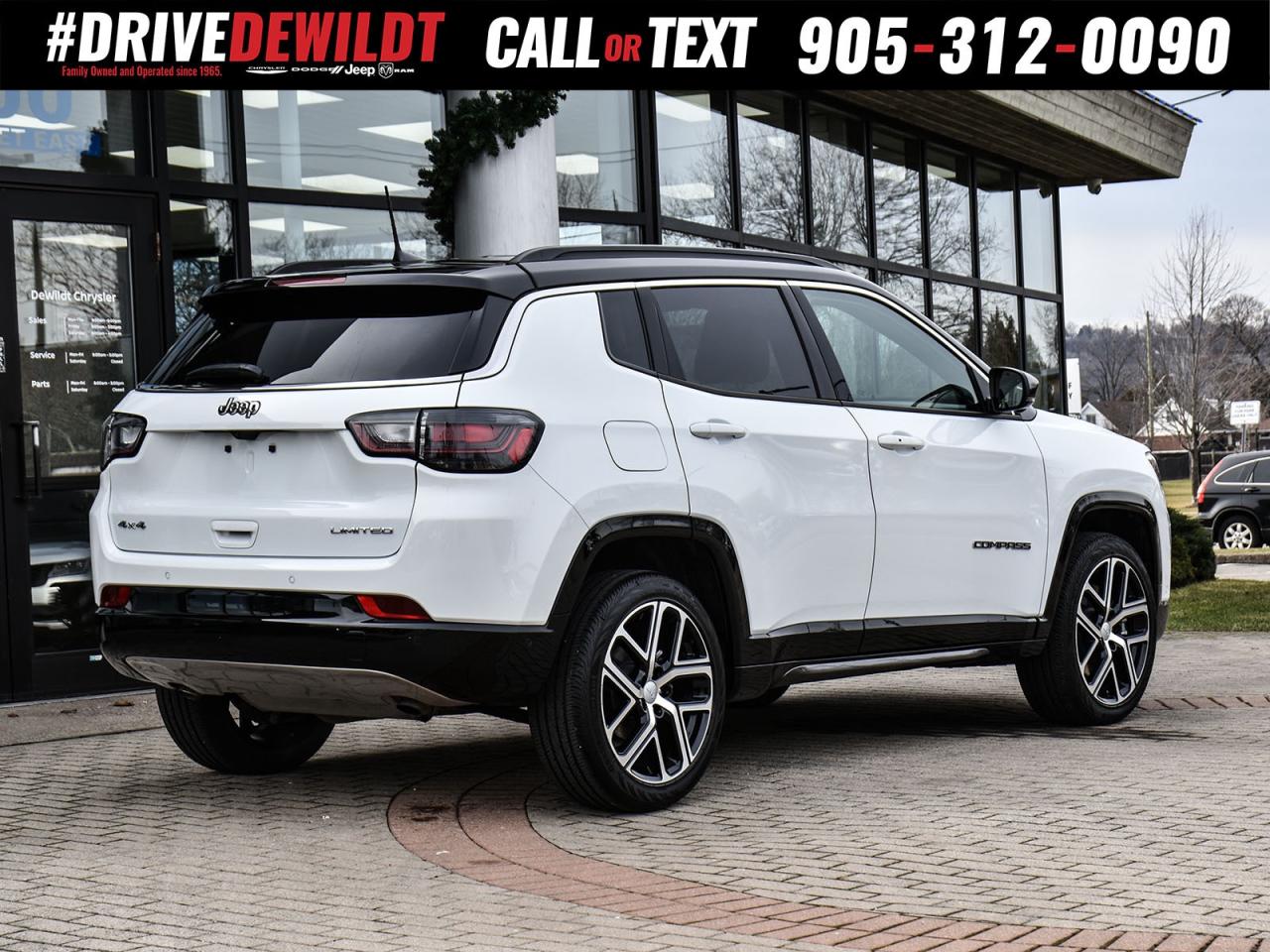 2024 Jeep Compass LIMITED   ELITE GROUP   HEATED + VENTED LEATHER Photo