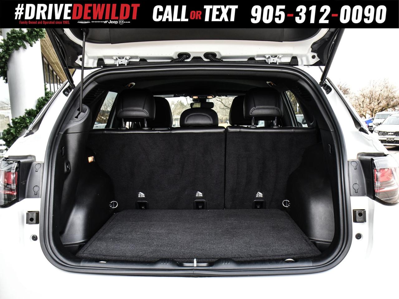 2024 Jeep Compass LIMITED   ELITE GROUP   HEATED + VENTED LEATHER Photo