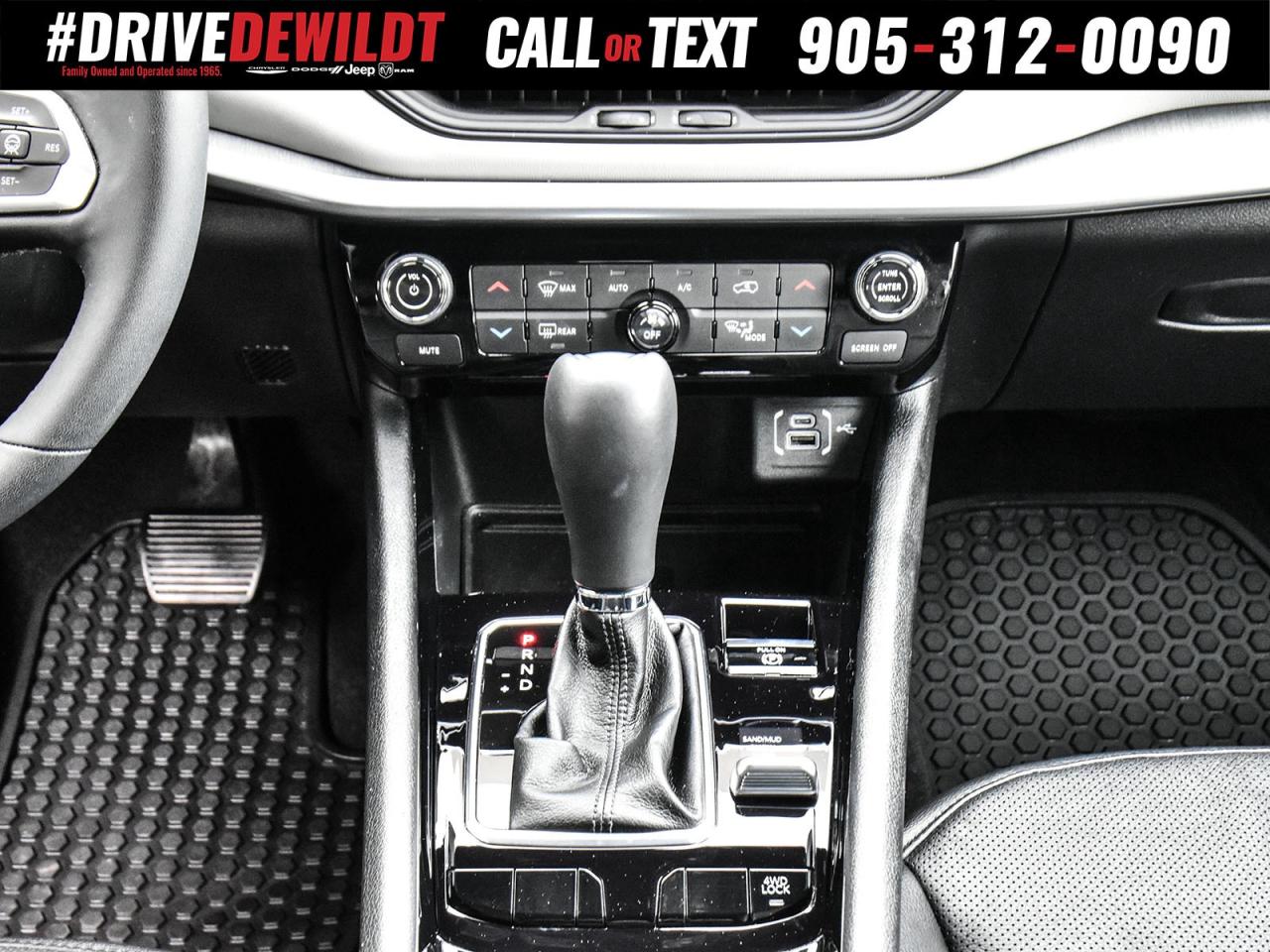 2024 Jeep Compass LIMITED   ELITE GROUP   HEATED + VENTED LEATHER Photo