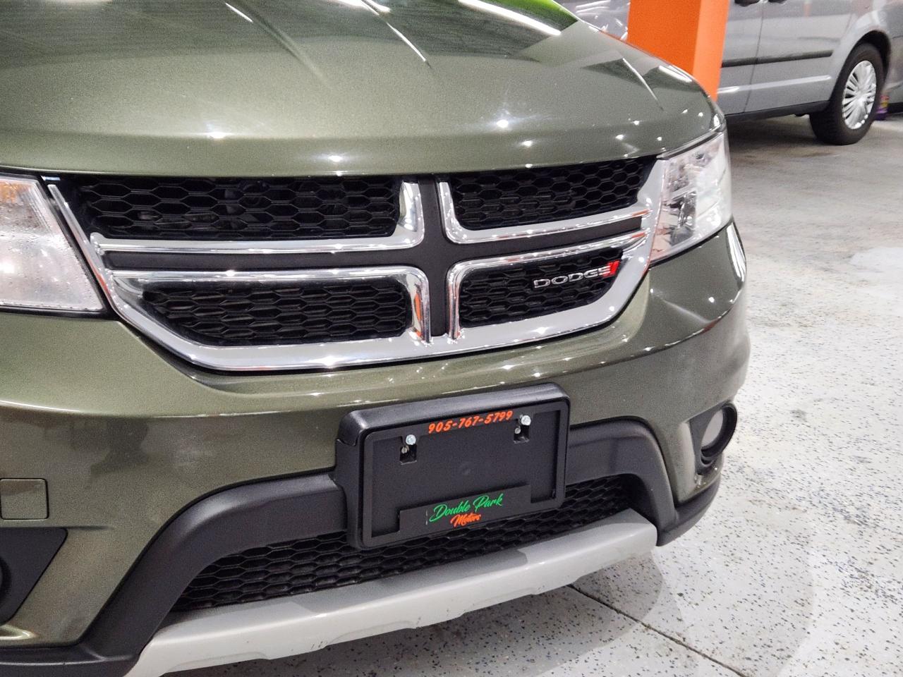 2018 Dodge Journey GT AWD SUNROOF LEATHER 7PASS NAVI No Accidents Photo4