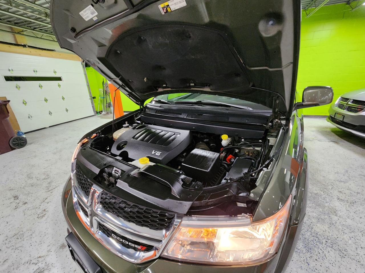 2018 Dodge Journey GT AWD SUNROOF LEATHER 7PASS NAVI No Accidents Photo