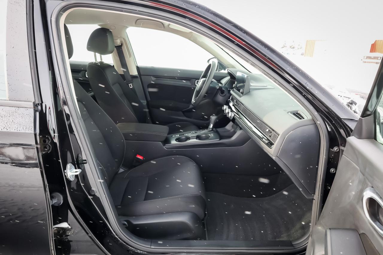 2024 Honda Civic LX-B 4dr Sedan Photo