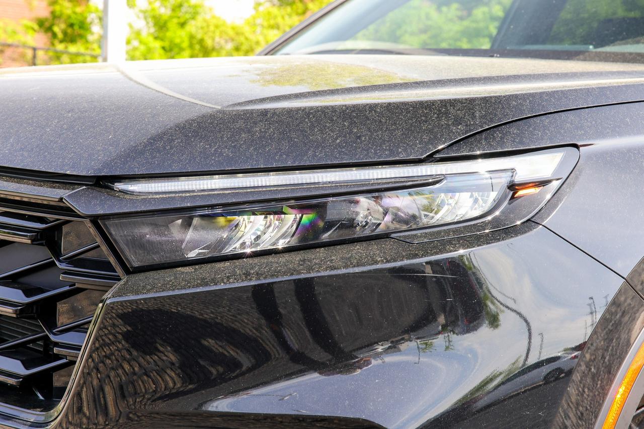 2024 Honda CR-V Hybrid Touring 4dr All-Wheel Drive Photo
