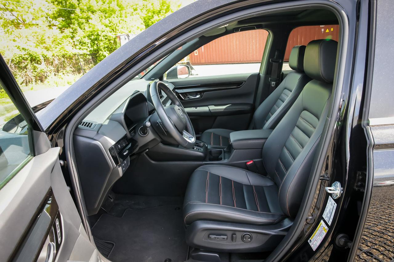 2024 Honda CR-V Hybrid Touring 4dr All-Wheel Drive Photo