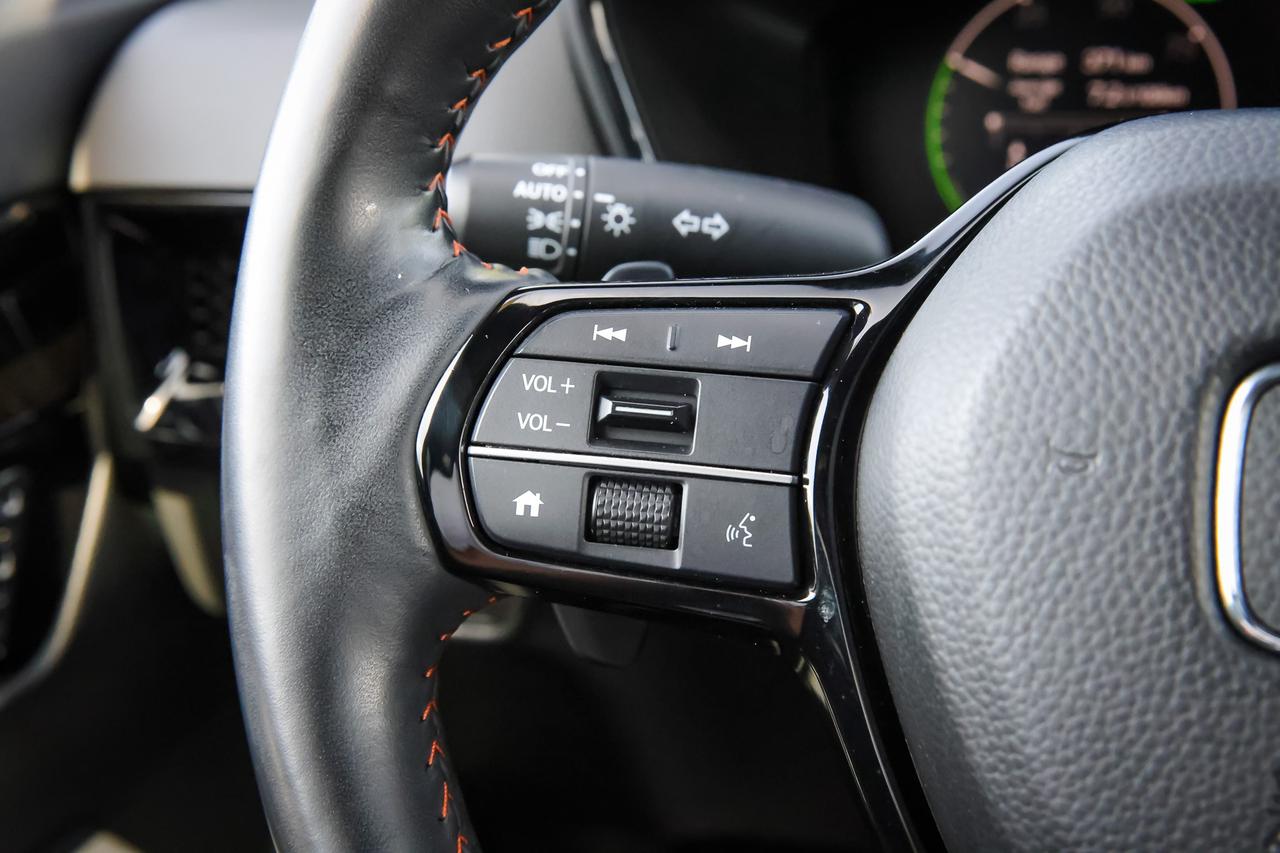 2024 Honda CR-V Hybrid Touring 4dr All-Wheel Drive Photo
