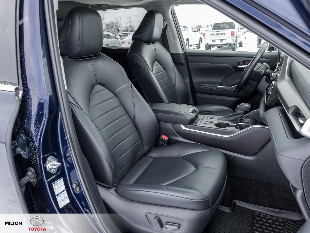 2021 Toyota Highlander LEATHER SUNROOF BLIND SPOT ONE OWNER NEW TIRES AND Photo