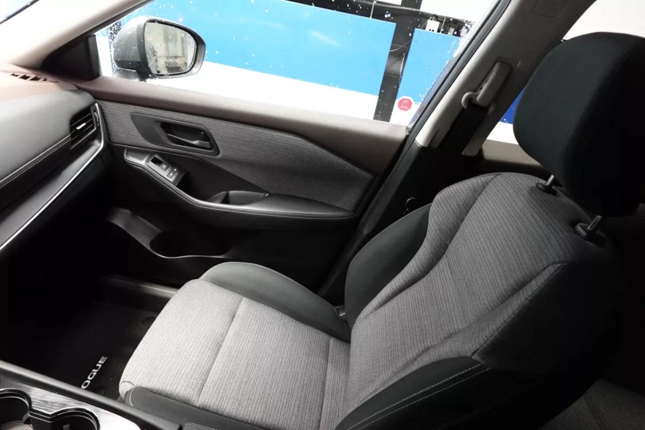 2021 Nissan Rogue S   HEATED SEATS   BACKUP CAM   APPLE CARPLAY   CR Photo