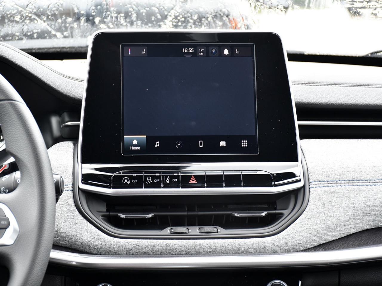 2025 Jeep Compass SPORT   HEATED SEATS   4X4   APPLE CARPLAY Photo