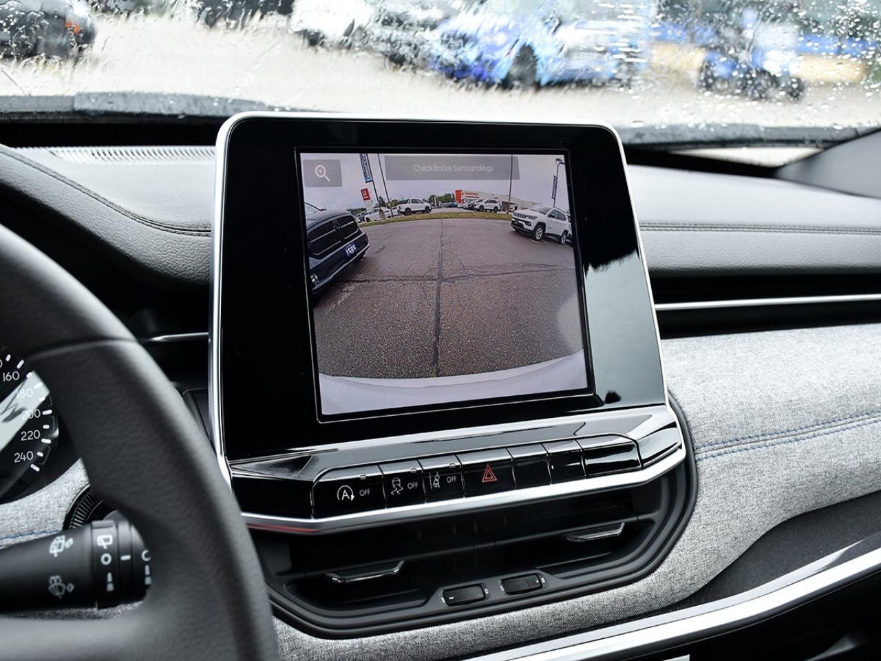 2025 Jeep Compass SPORT   HEATED SEATS   4X4   APPLE CARPLAY Photo