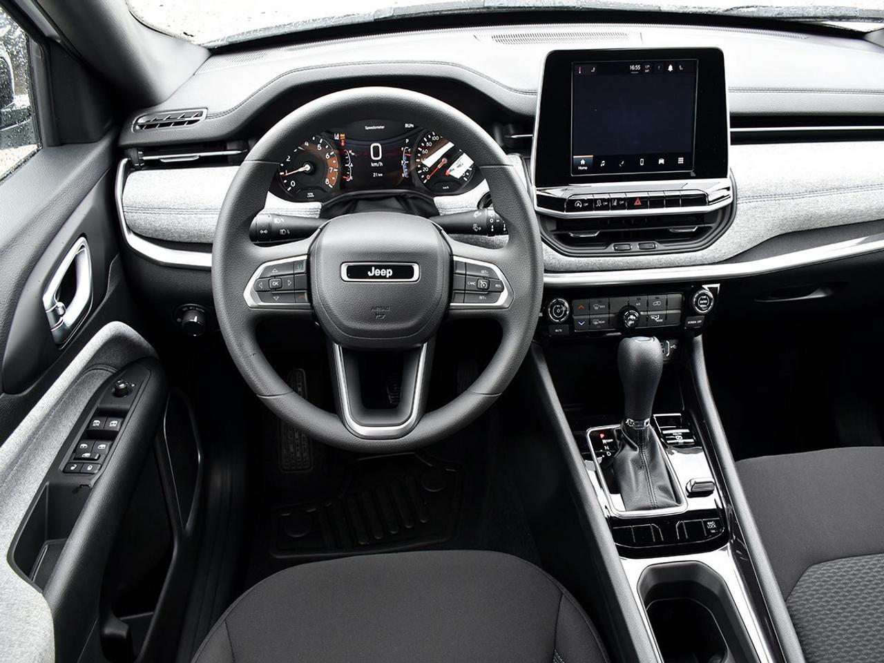 2025 Jeep Compass SPORT   HEATED SEATS   4X4   APPLE CARPLAY Photo